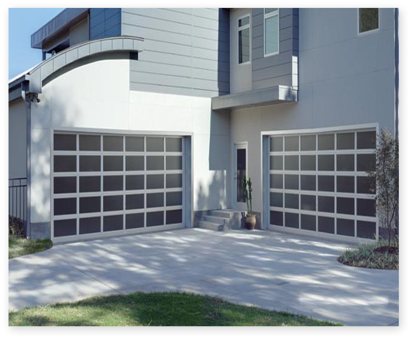 Right Modern Garage